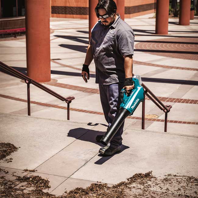 Makita 18V LXT Lithium-Ion Brushless Cordless Blower (Bare Tool) from GME Supply